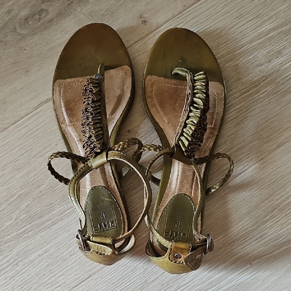 Frye Laurel Flower Women's Sandals - Picture 8 of 9
